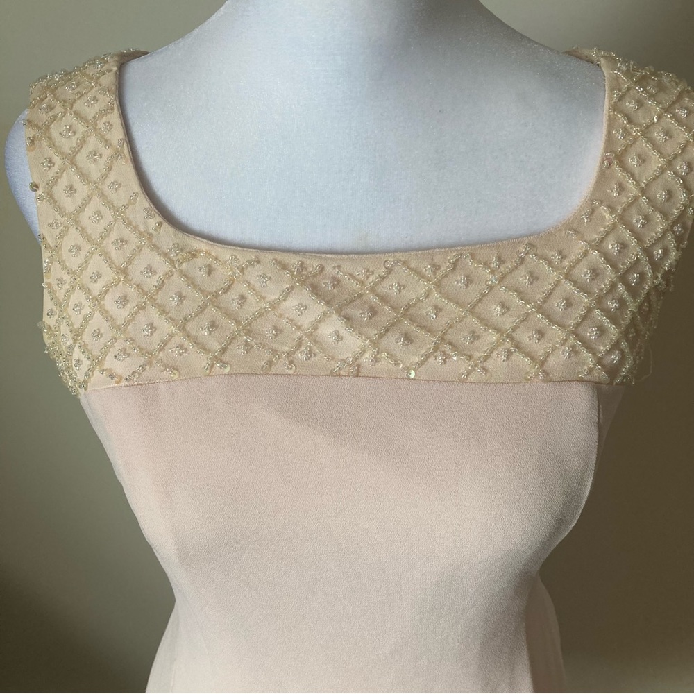 Donna Morgan Petites Silk Blush Pink Beaded Sheath Cocktail Dress Est. Size 2/4P - Picture 4 of 7